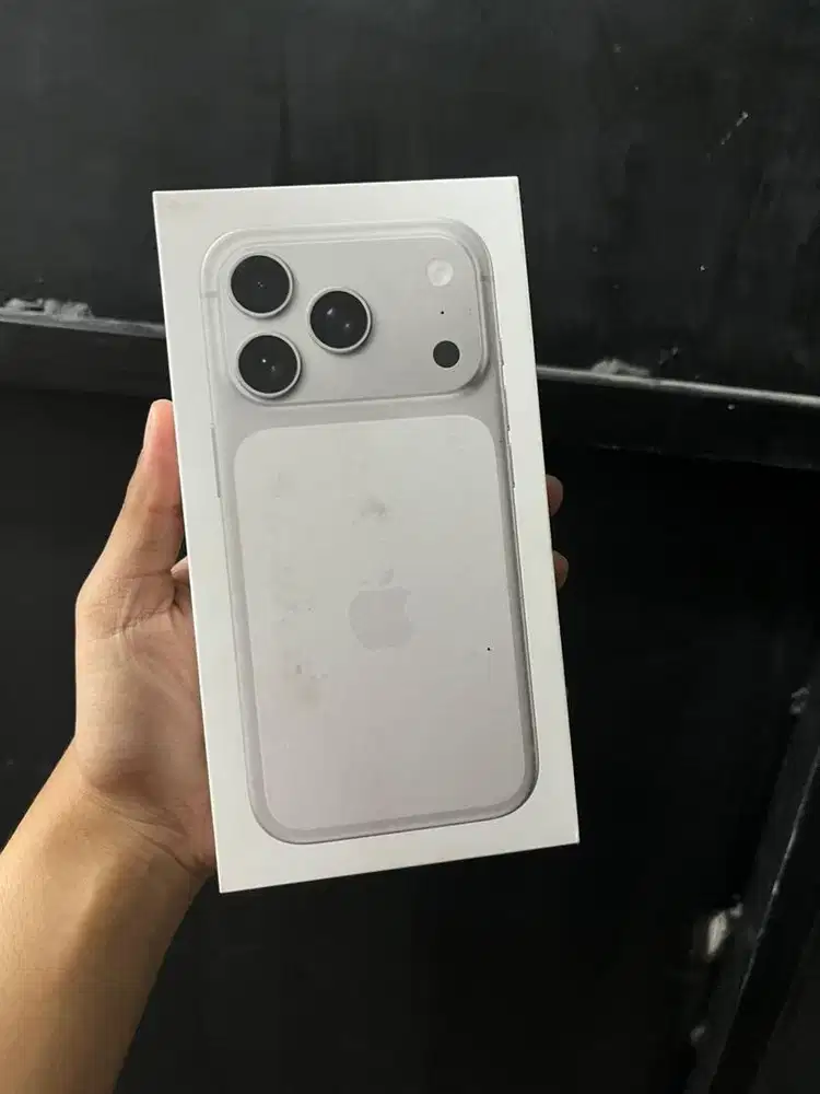 Ready Iphone 17 Pro/Pro Max bisa kredit atau tukar tambah ya kak
