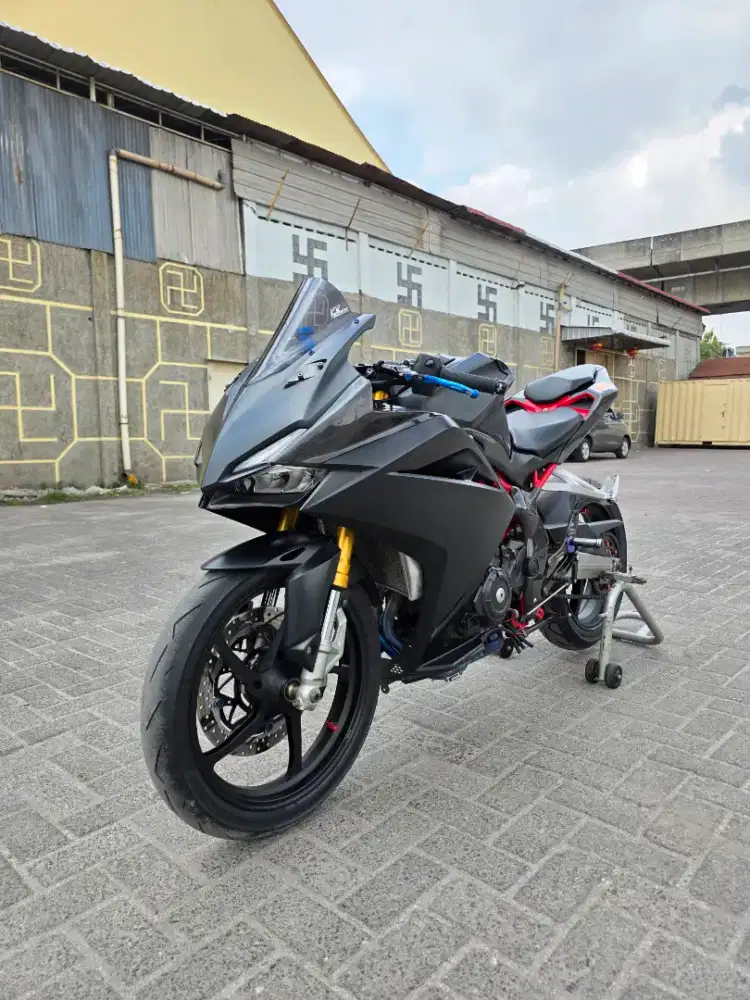 Honda CBR 250RR Hitam Chasis Merah 2022