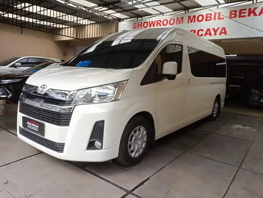 Hiace Premio 2024 premio Luxury Nik 2023. Odo 30rb interior Baze