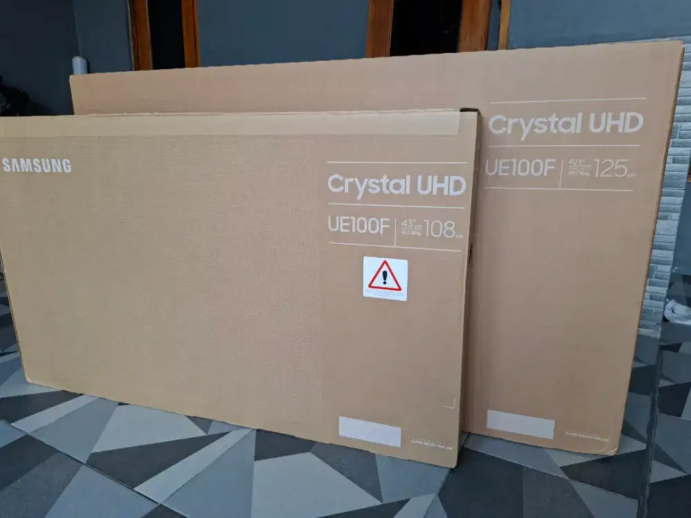 Samsung smart tv 43 inch 43UE100F layar 4K UHD