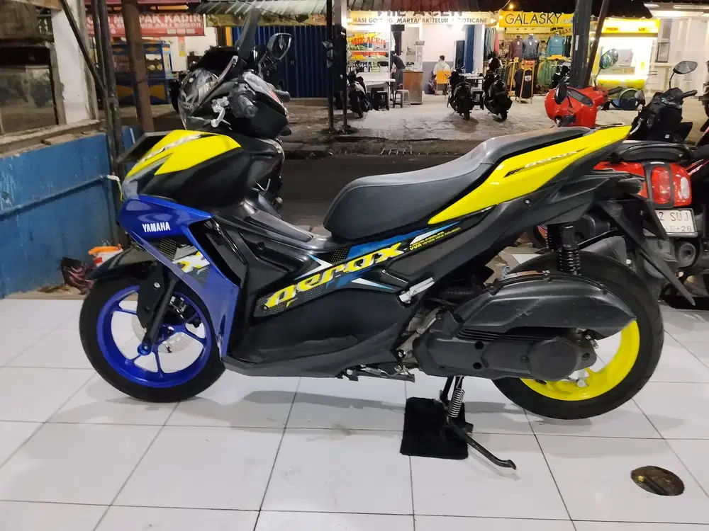 Jual cepat yamaha aerox Cybercity siap pakai