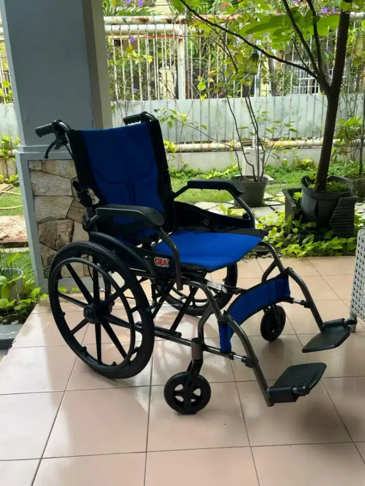 Kursi Roda Merk Gea