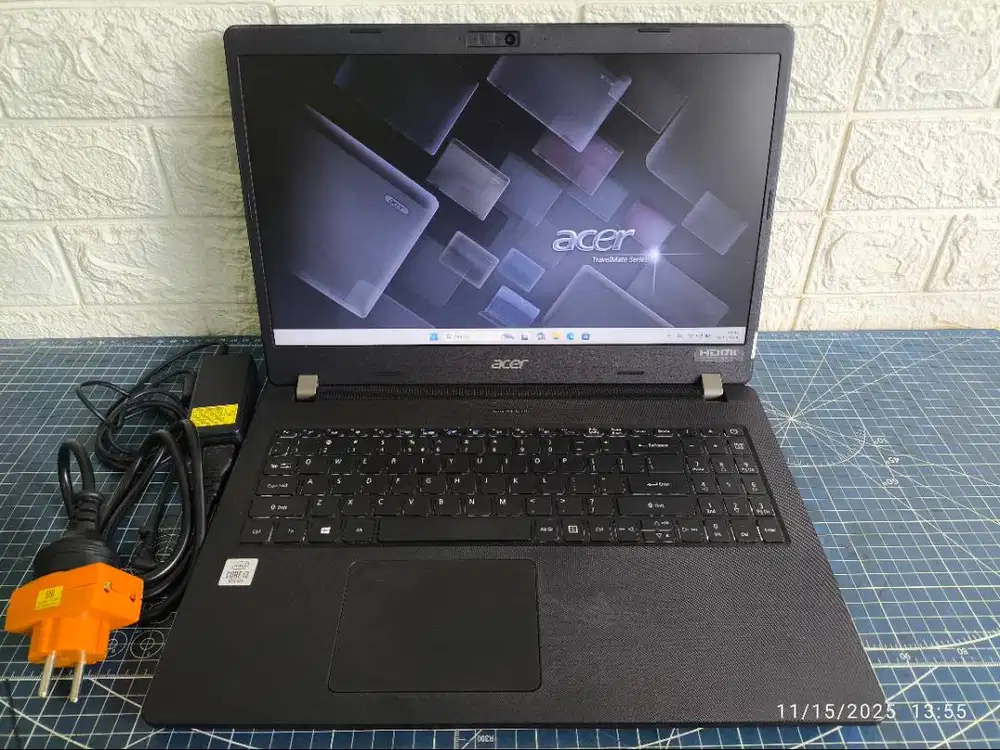 Acer Travelmate P215-52 Intel Gen 10 SSD 512GB 15,6FHD Garansi 3 bln