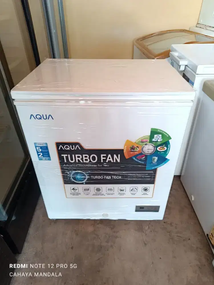 Aqua frezeer box turbo fan 150 liter like new