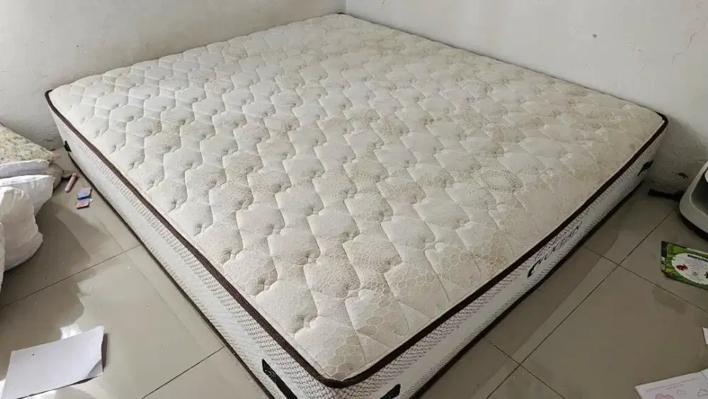 Dijual Spring Bed Merk Ocean ukuran 180 cm x 200 cm