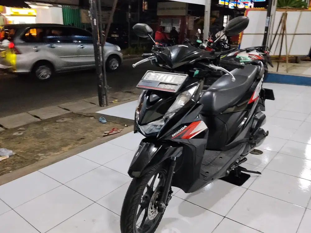 jual cepat Honda beat all new 2023 istimewa glowing