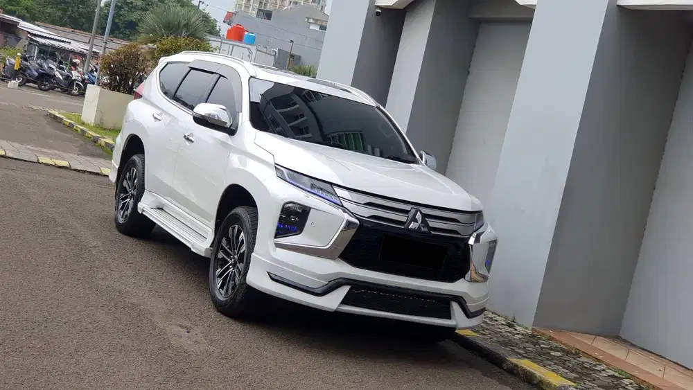 [ GARANSI 5TH ] Mitsubishi Pajero Sport Dakar 2.4 Bodykit 2022/2023