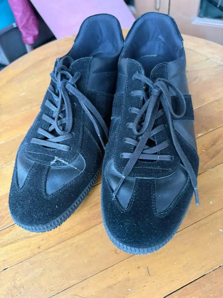 Jual sepatu sneakers prabu indonesia