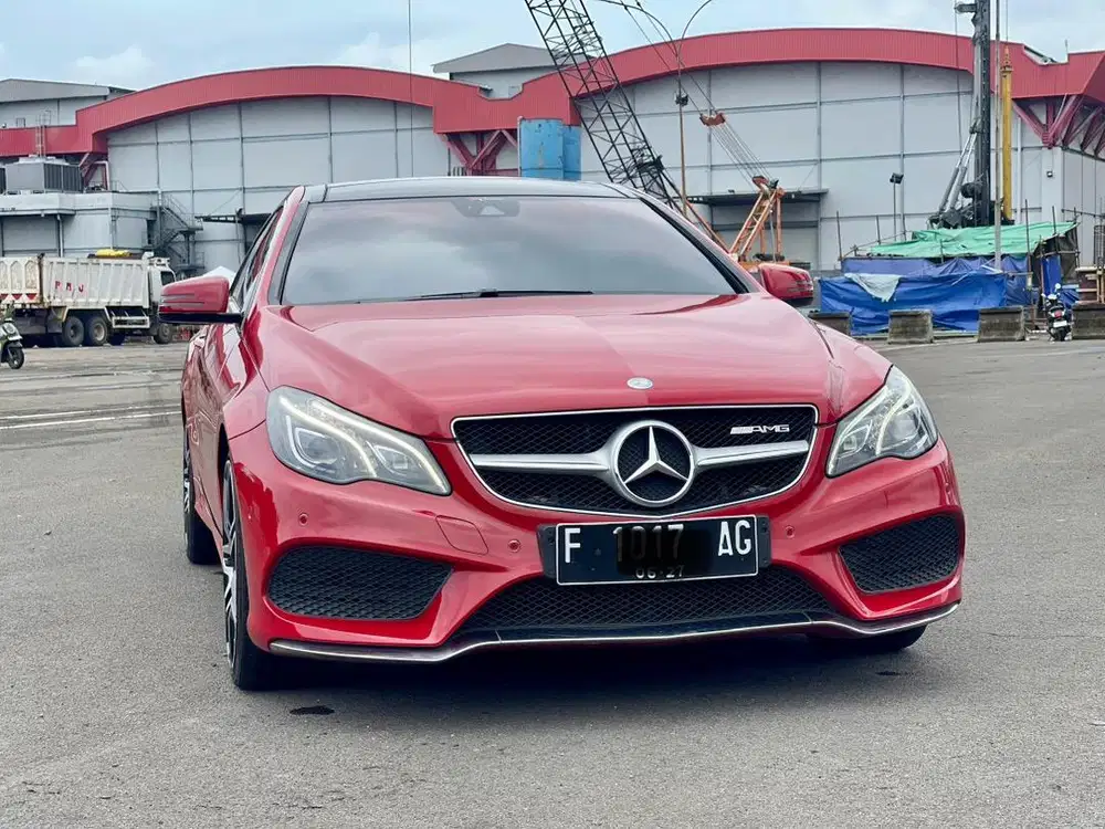 MERCEDES BENZ E200 COUPE MERAH 2014 ANTIK DIJUAL CEPAT