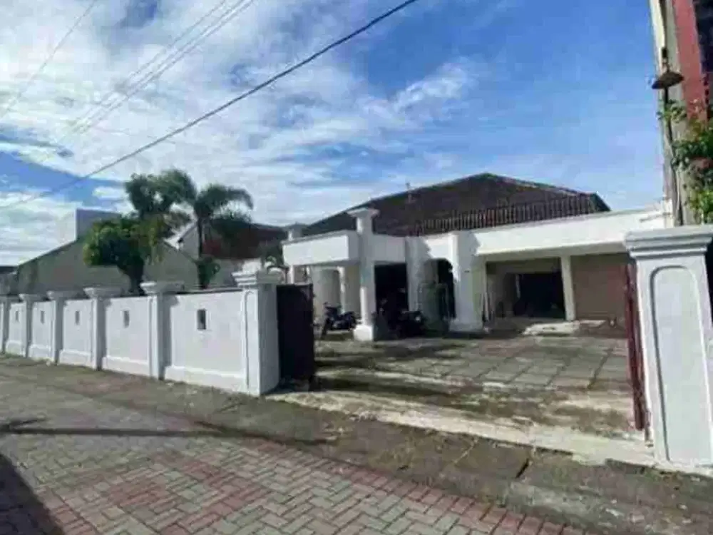 Dijual Tanah Bonus Bangunan Condongcatur Depok Sleman Dkt UGM.NEGO SAMPAI DEAL BU