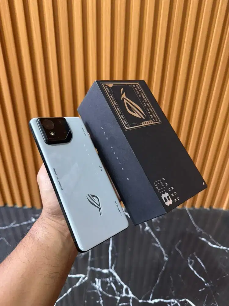 asus rog 8 12/256gb fullset