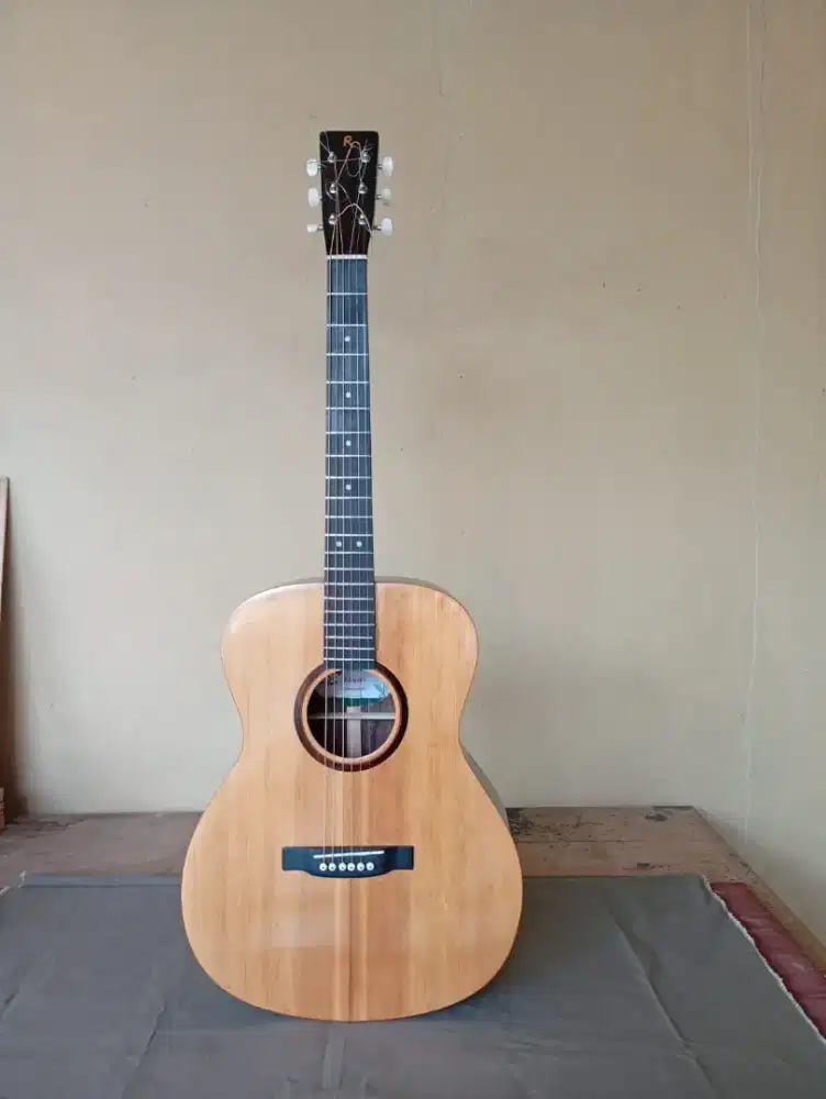 Gitar Akustik Rampart
