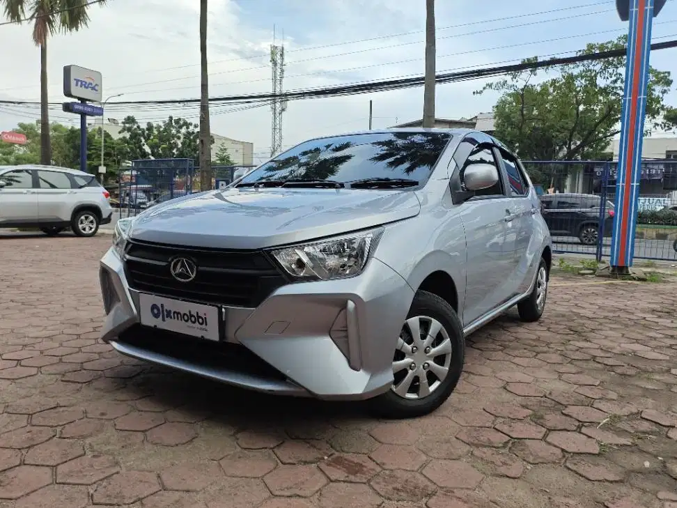 DP MURAH Daihatsu Ayla 1.0 M Bensin-MT 2023 Silver CALDD