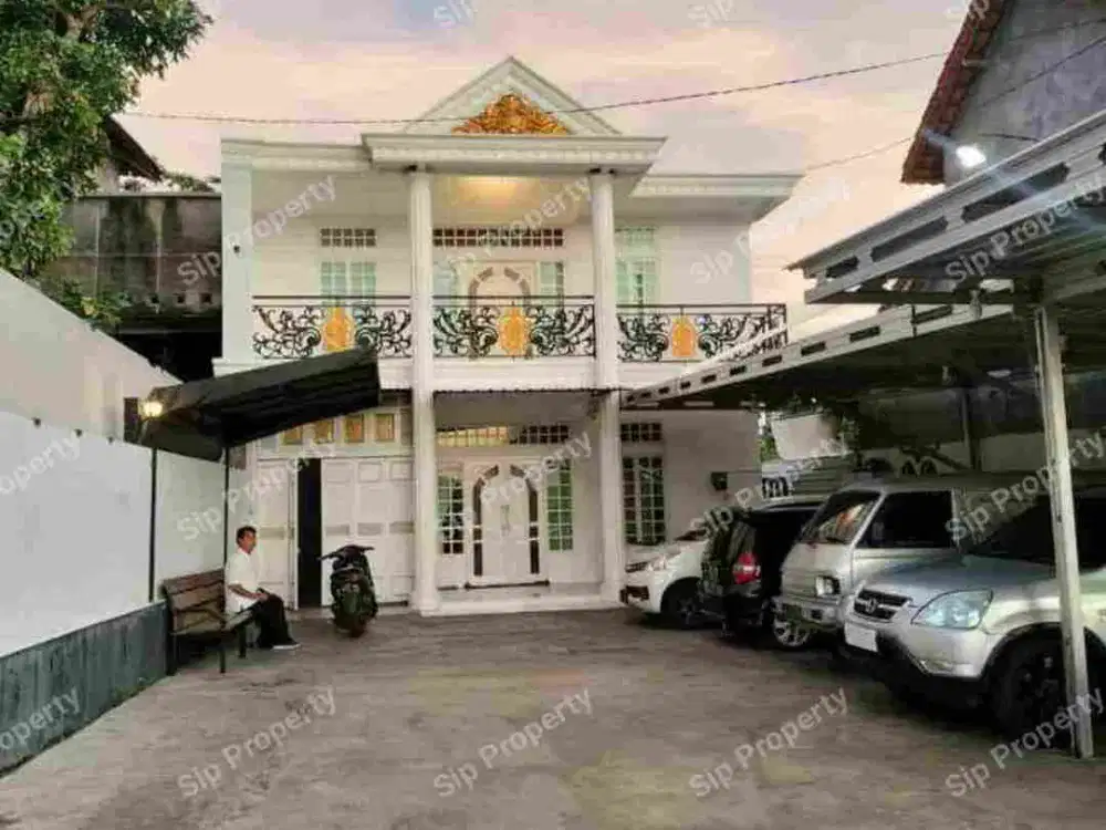 Dijual Luxury House di Jalan Utama Ngaliyan Semarang