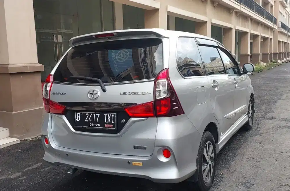 Toyota avanza new veloz 1.5cc a/t