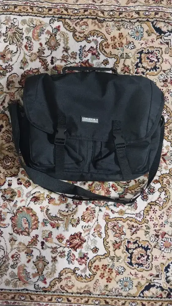 Tas converse (messenger bag)