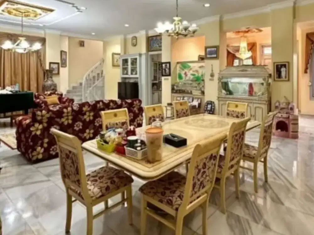 Rumah mewah posisi hook di pondok indah jakarta selatan pr 14176