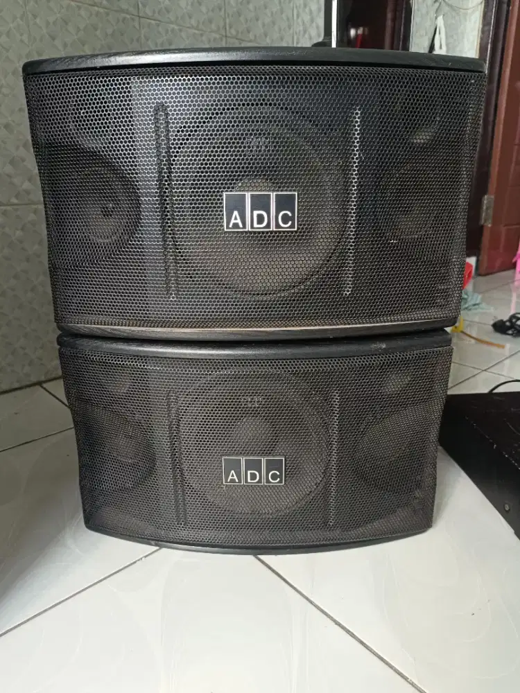 SPEAKER 2pcs kiri kanan