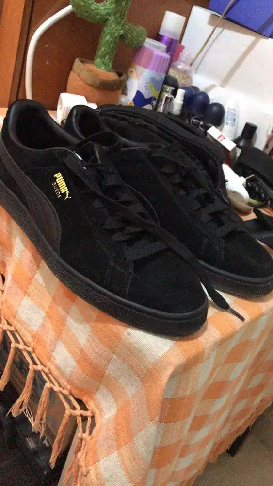 jual sepatu puma lagi butuh duit