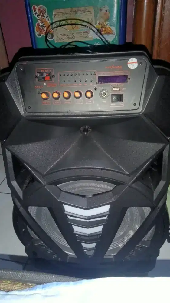 Speaker blutut 15 inch Advance