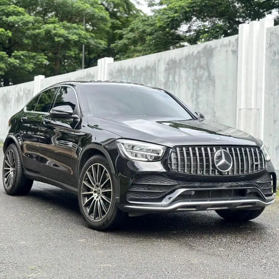 (CASH) Mercedes Benz GLC300 Coupe 2020