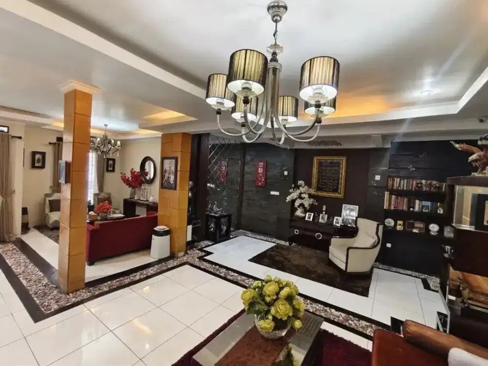 DIJUAL CEPAT RUMAH LUX TURANGGA STRATEGIS & SIAP HUNI