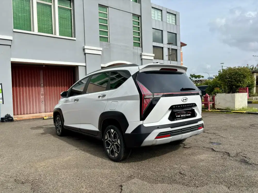 Hyundai Stargazer X 2023 Bensin