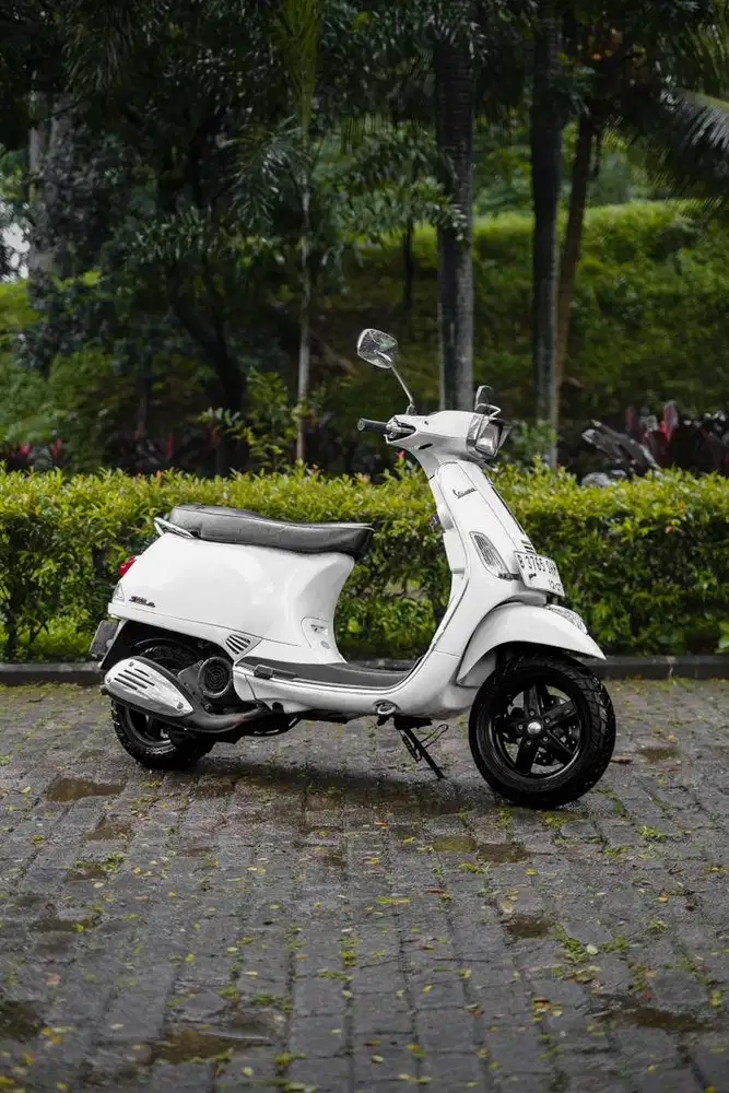 PIAGGIO VESPA S 150 2V INJEKSI TAHUN 2012 MURAH BERGARANSI