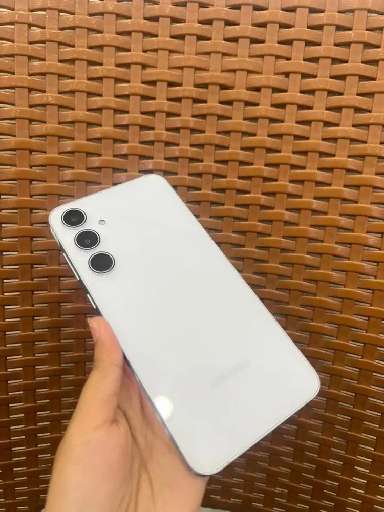 samsung A55 5G 8/256gb