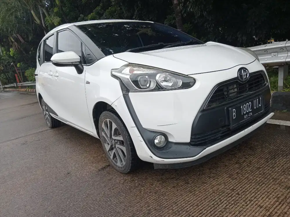 Toyota Sienta 2016 Bensin