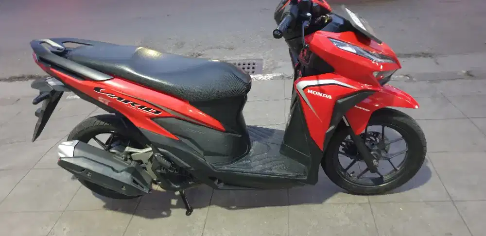 Vario 125 th 2020 istimewa km 19rb pjk baru plat 2030