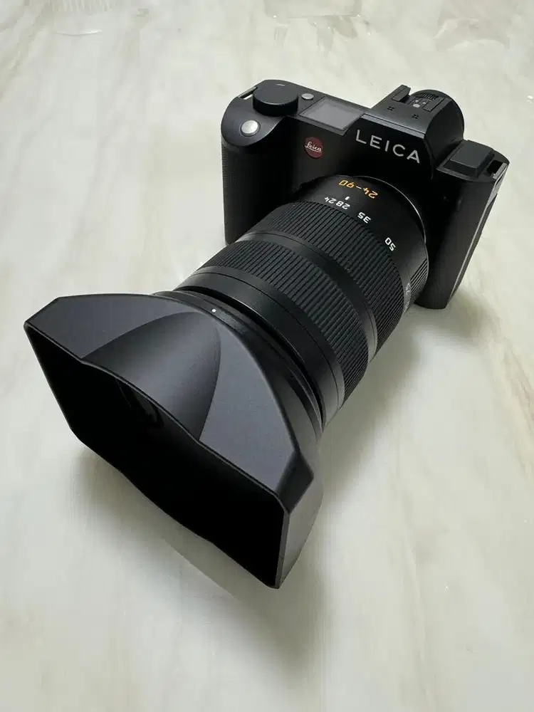 Leica SL (Typ 601) kit vario elmarit 24-90mm f2.8-4 ASPH