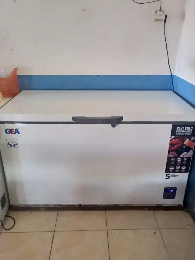 Chest freezer GEA 500LIter