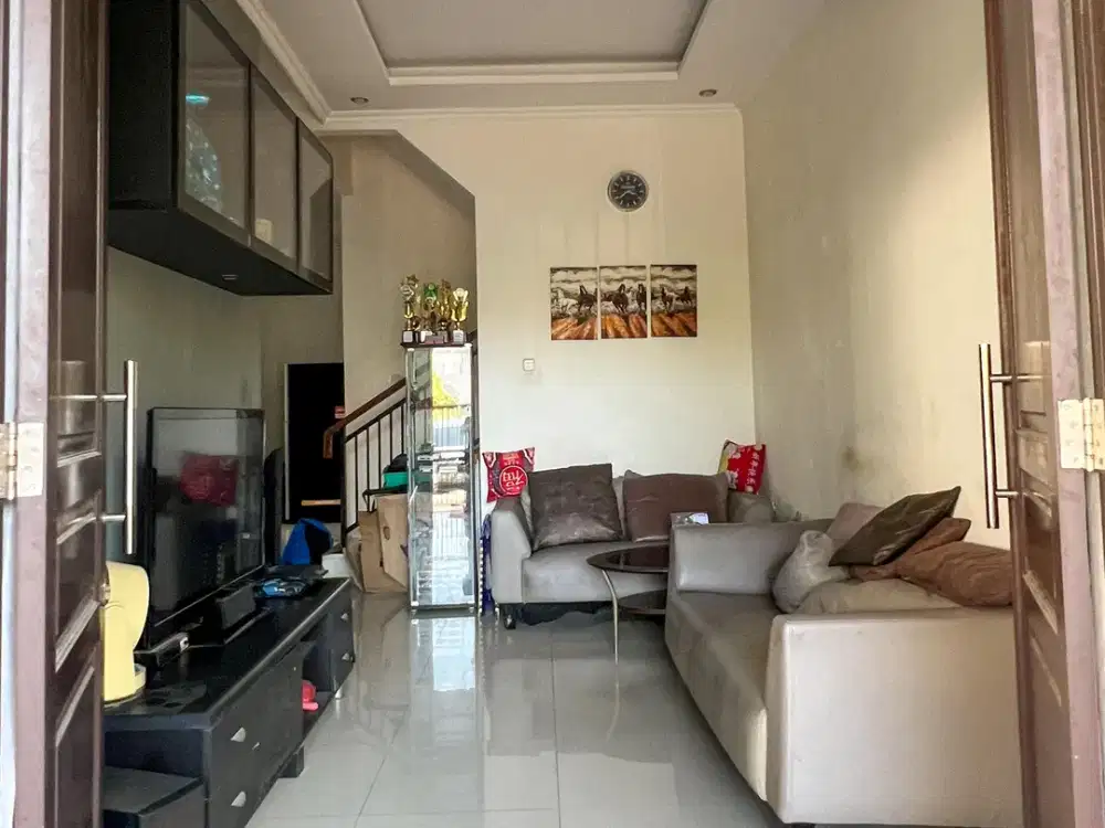 JUAL RUMAH HOEK METLAND PURI TANGERANG BANTEN