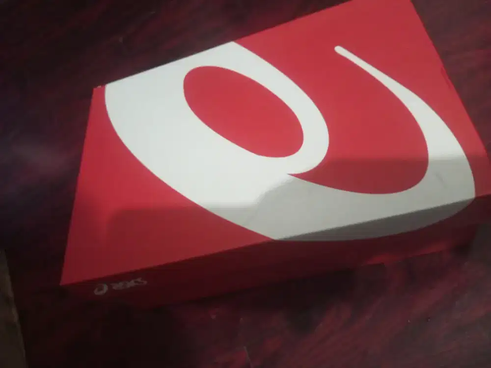 Sepatu Asics padel edition