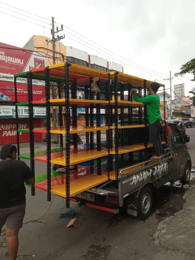 Rak besi rak sikulubang