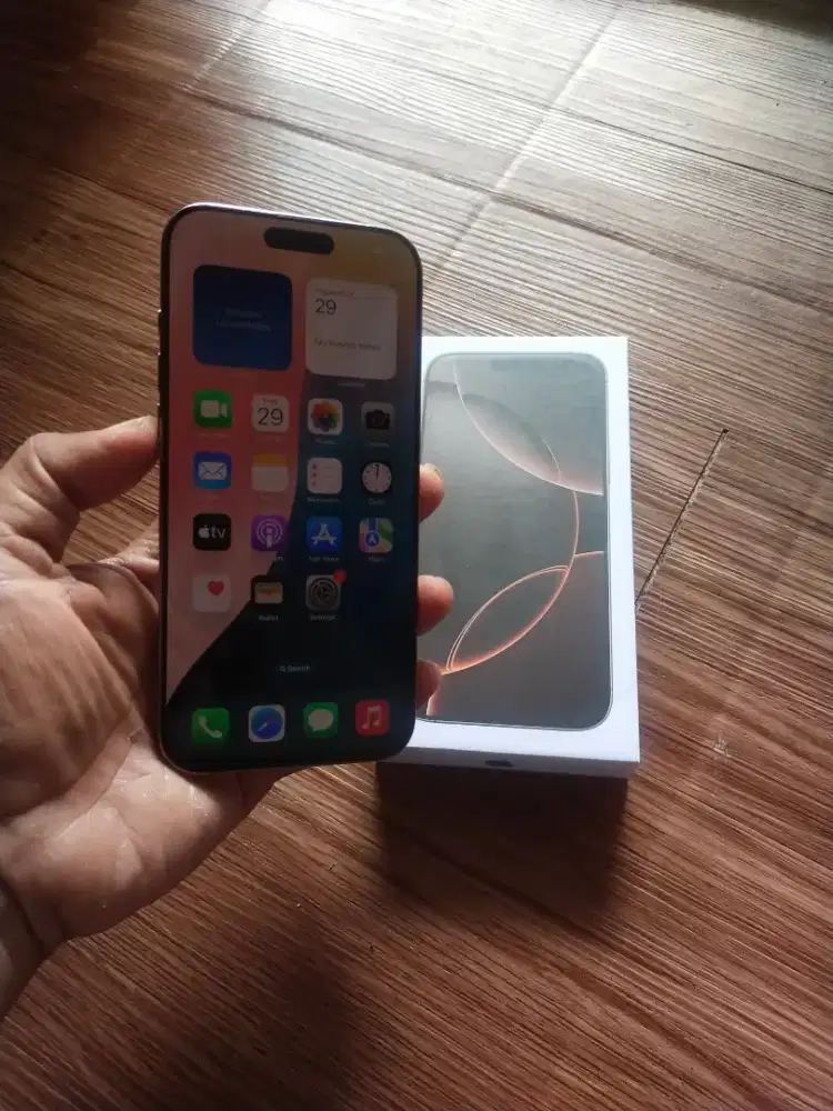 Iphone 16 promax 512gb ibox Fullset baca deskripsi bisa tt hp lain