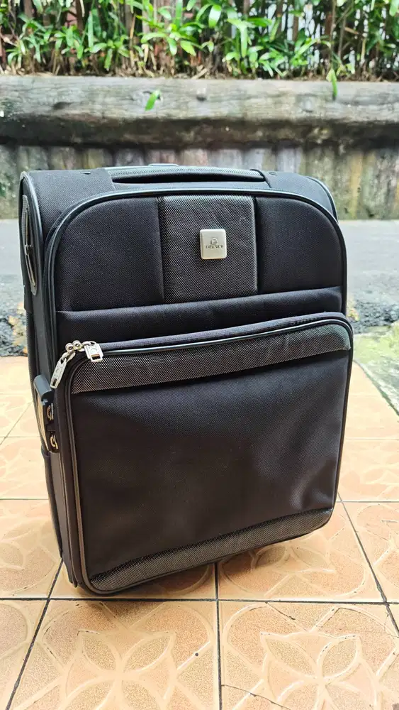 KOPER KABIN SOFTCASE MERK DELSEY 2 RODA