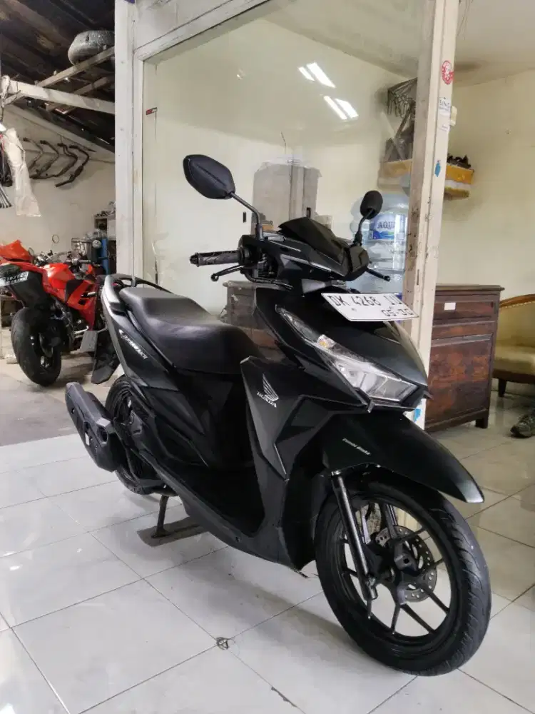 HONDA VARIO TECHNO 150 CC TAHUN 2015 PAJAK HIDUP LENGKAP