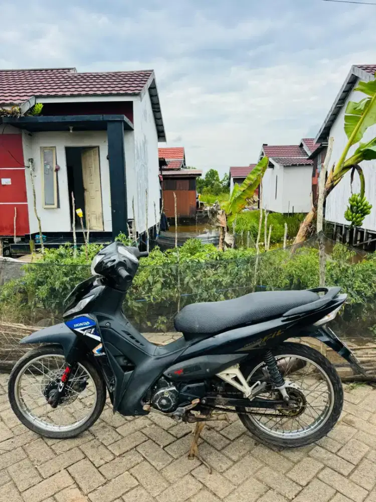 HONDA REVO TERBARU