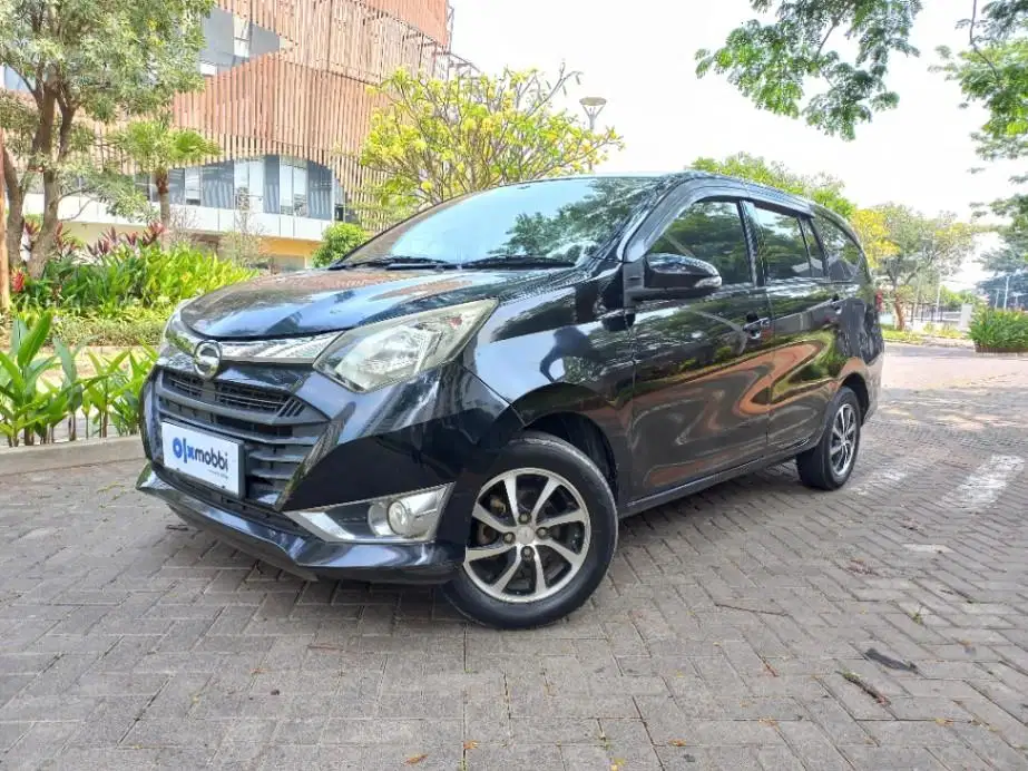 DP RINGAN Daihatsu Sigra 1.2 R Bensin-MT Hitam CSIFB
