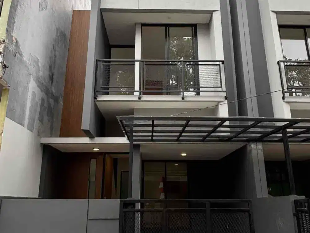 Dijual rumah bangunan baru 2 lantai siap huni