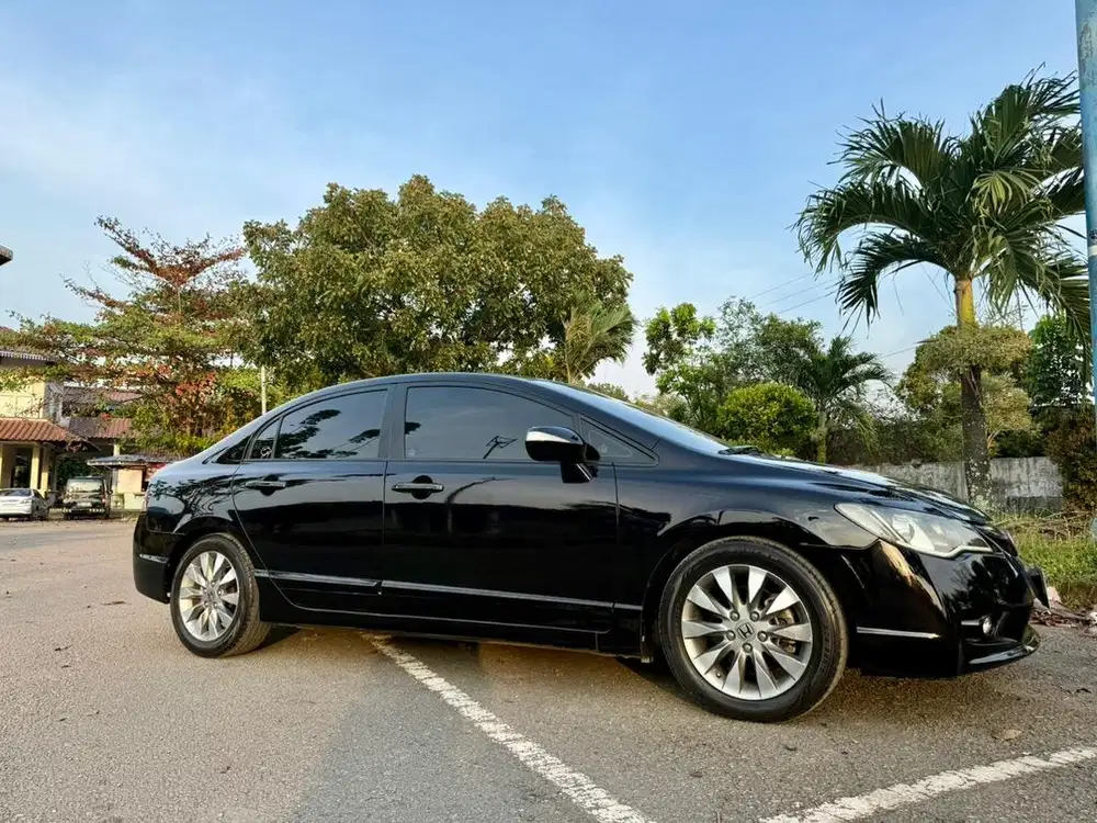 Honda Civic FD 1.8 AT