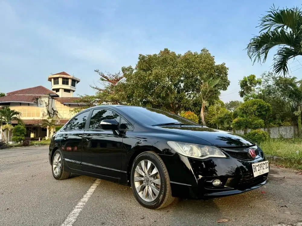 Honda Civic FD 1.8 AT