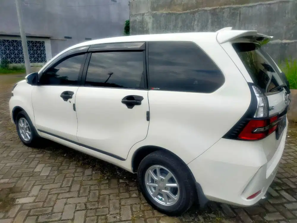 Djual Daihatsu Xenia (Nego)
