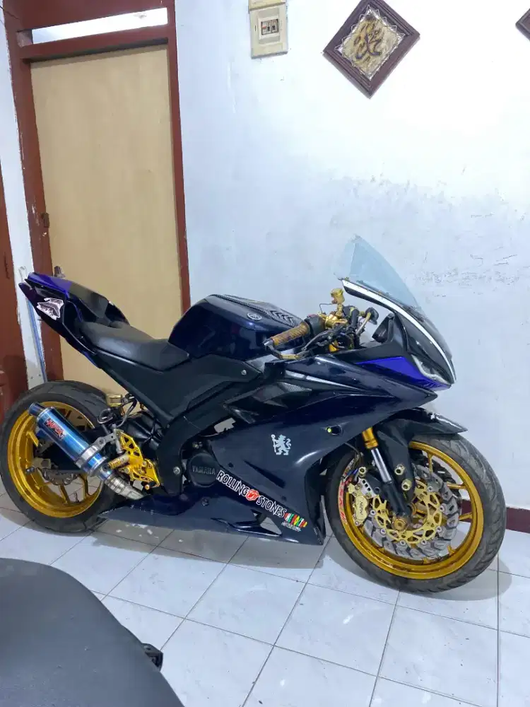 Yamaha R15 v3 2018