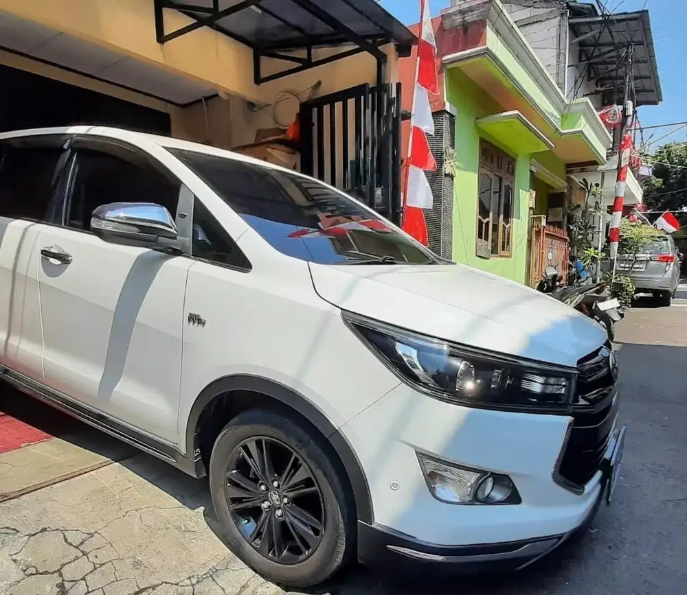 Toyota Kijang Innova 2017 Bensin