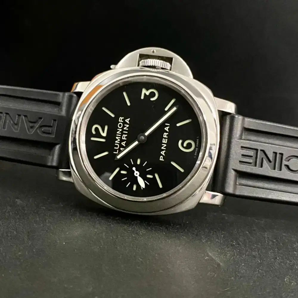 [For Sale] Panerai Luminor Marina PAM111 Base 44mm manual winding 2012