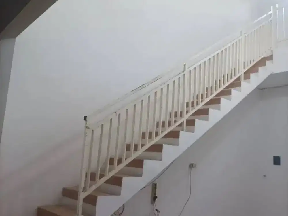 Rumah 2 Lantai Siap Huni Rawamangun