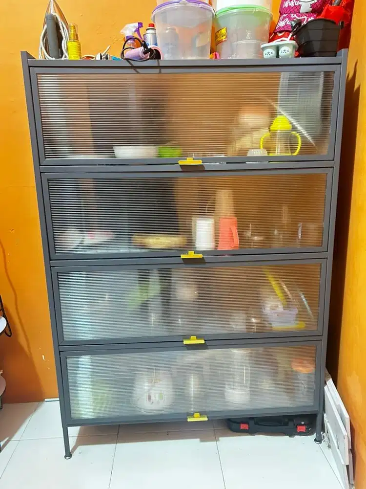 Lemari dapur almunium serbaguna